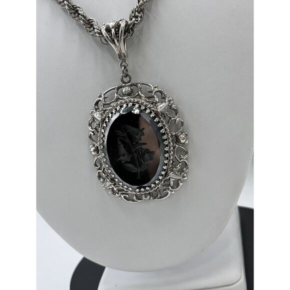 Whiting Davis Vintage Large Black Glass Intaglio Lily Victorian Mirror Necklace - Picture 12 of 16